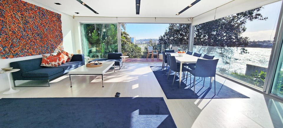 Day, View (from property/room), Balcony/Terrace, Living room, Seating area, Dining area, Sea view
