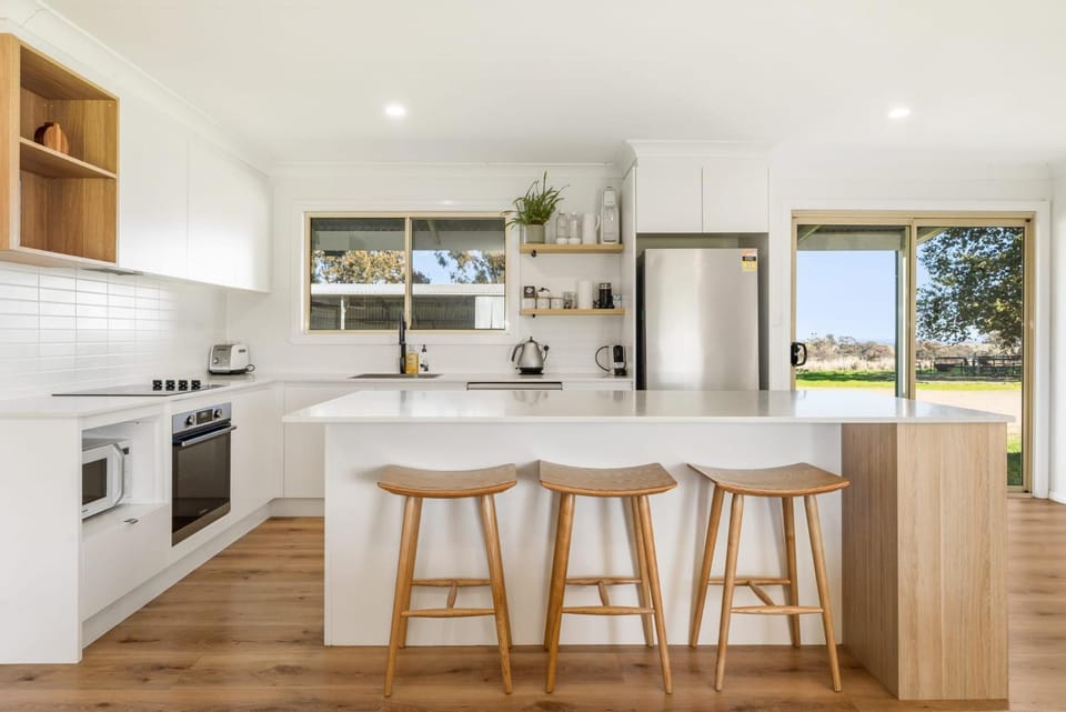 Cooinda Cottage - Beautiful Borenore Farm Stay House in Orange