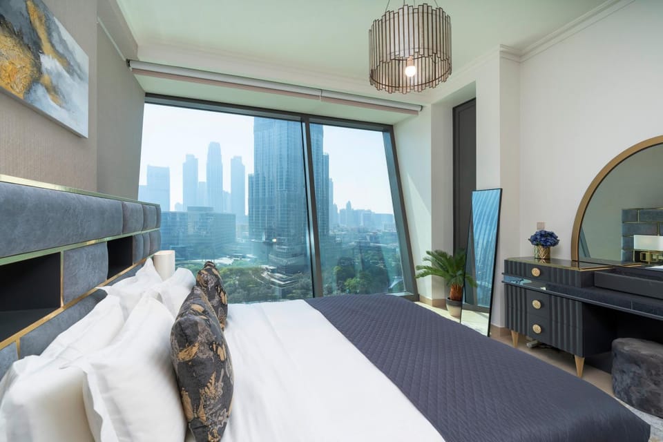 Bedroom, Landmark view