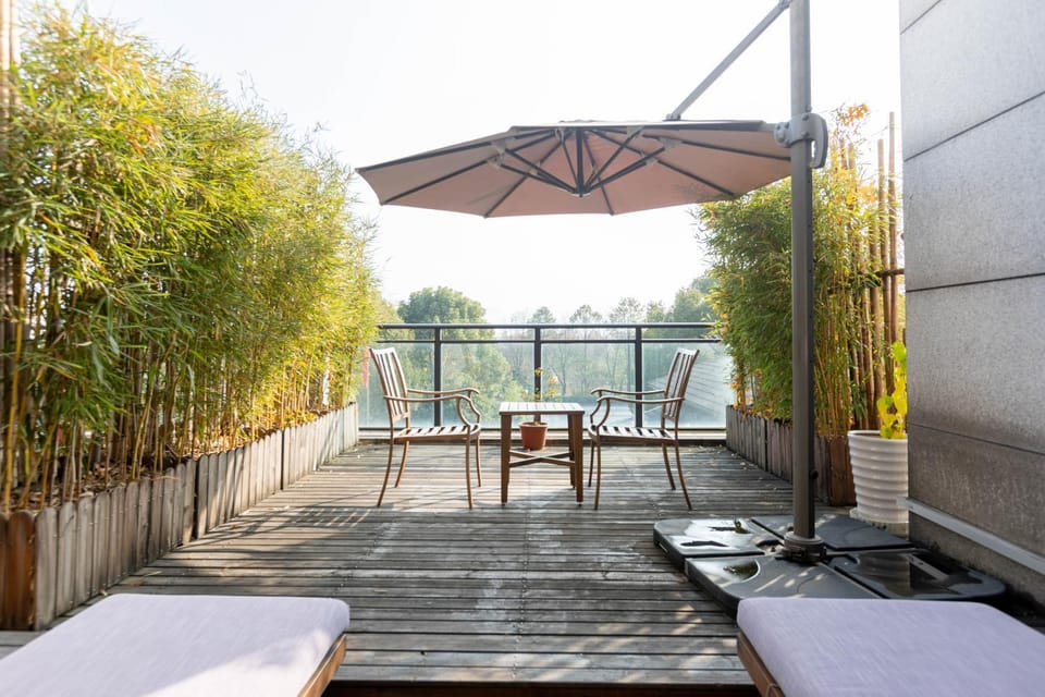 Garden, Balcony/Terrace