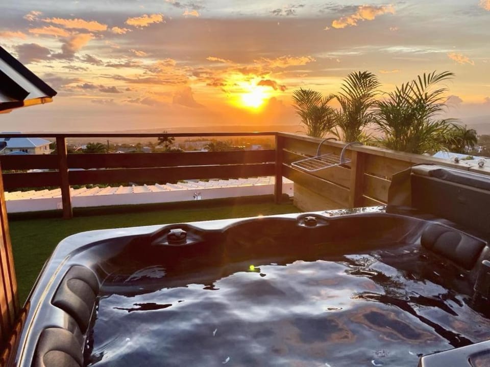 Hot Tub, Spa and wellness centre/facilities, Sea view, Sunset