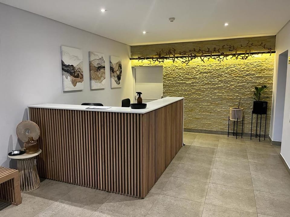 Portico 1006 Beachfront Apartment with Panoramic Views Apartment in Cape Town