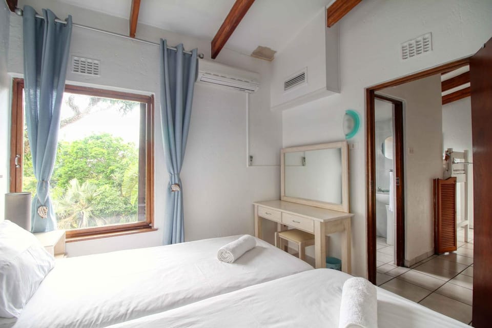Bed, Bedroom, air conditioner
