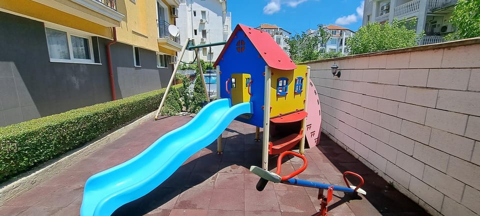 Апартамент за гости Магнолия Резиденс Apartment in Sunny Beach