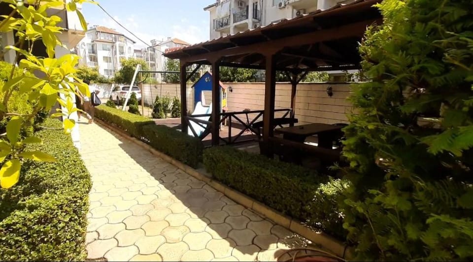 Апартамент за гости Магнолия Резиденс Apartment in Sunny Beach