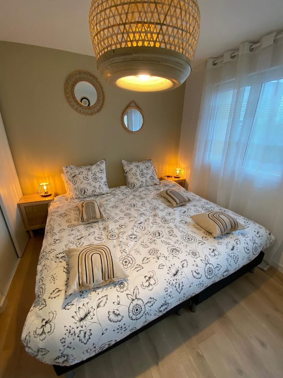 LE BOHEME CHIC PATTE D'OIE **** Apartment in Toulouse
