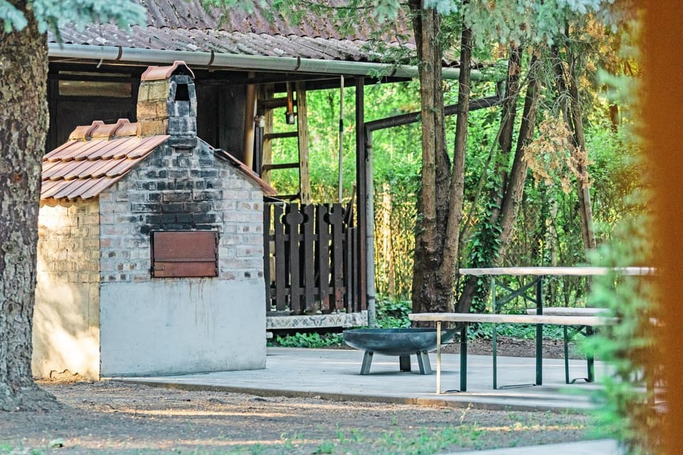 BBQ facilities, Garden
