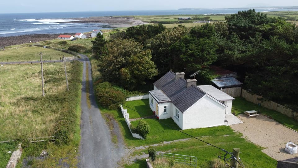 Coastal Cottage House in County Sligo