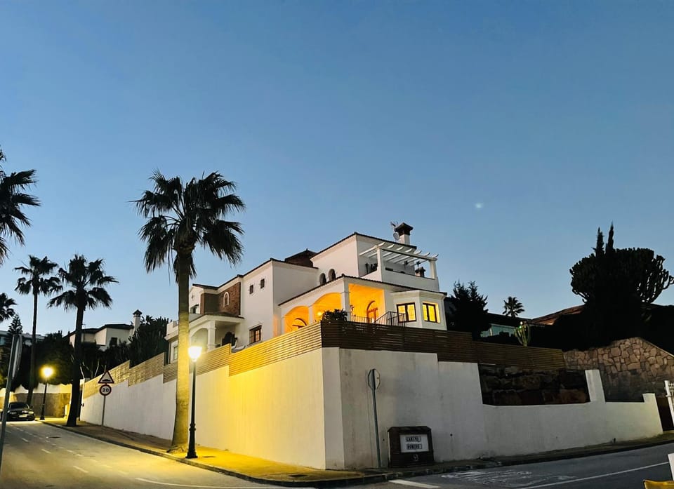 Sea view Villa La Alcaidesa Villa in Andalusia