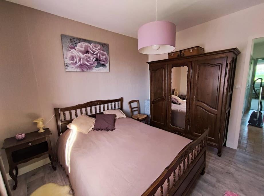 L'écrin de Pauline - Grande Maison au Calme à la Campagne House in Auvergne-Rhône-Alpes