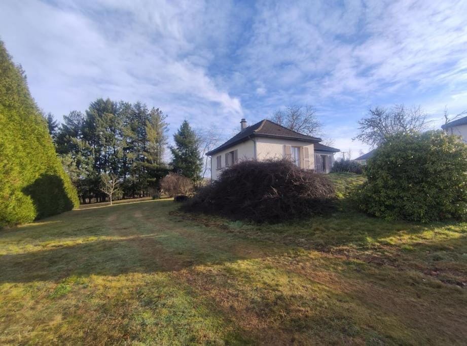 L'écrin de Pauline - Grande Maison au Calme à la Campagne House in Auvergne-Rhône-Alpes
