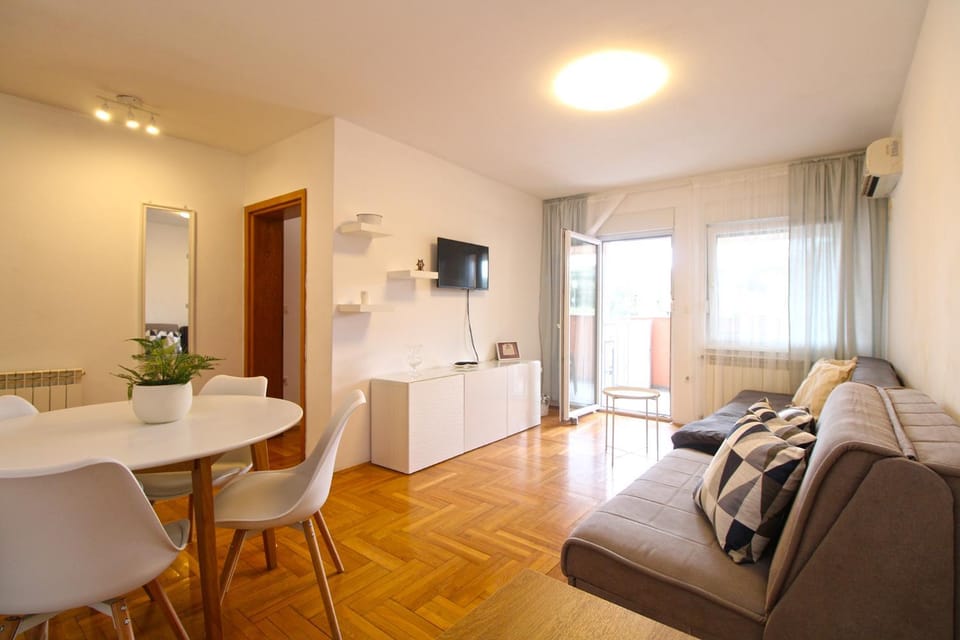 Apartment Davor 2231 Apartment in Pula