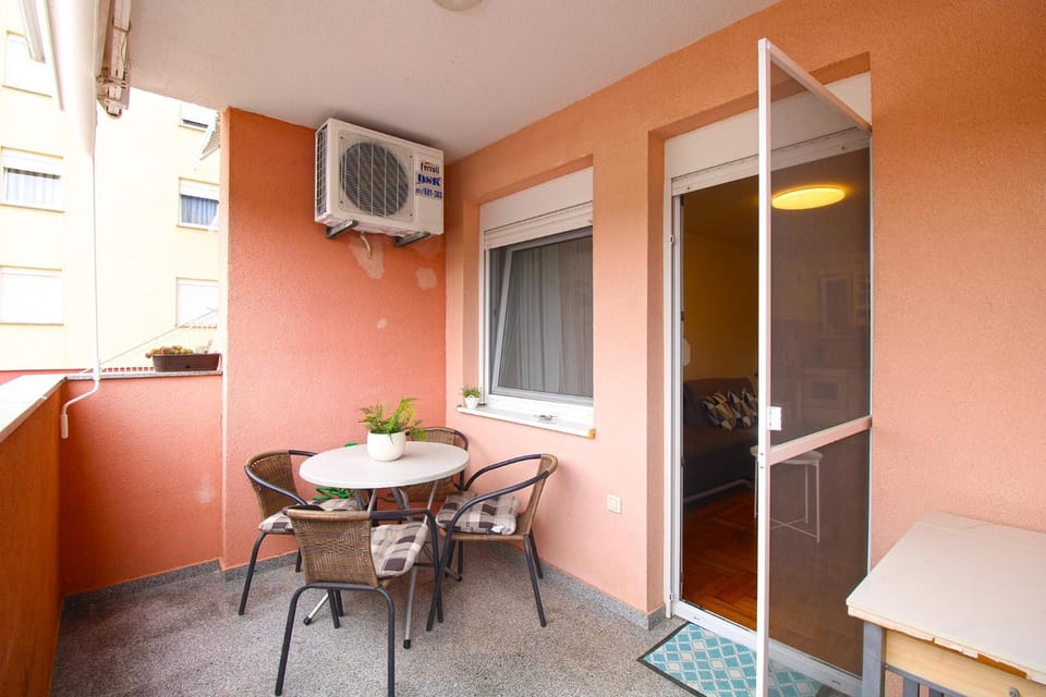 Apartment Davor 2231 Apartment in Pula