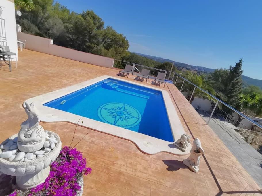 Mountain view, Swimming pool