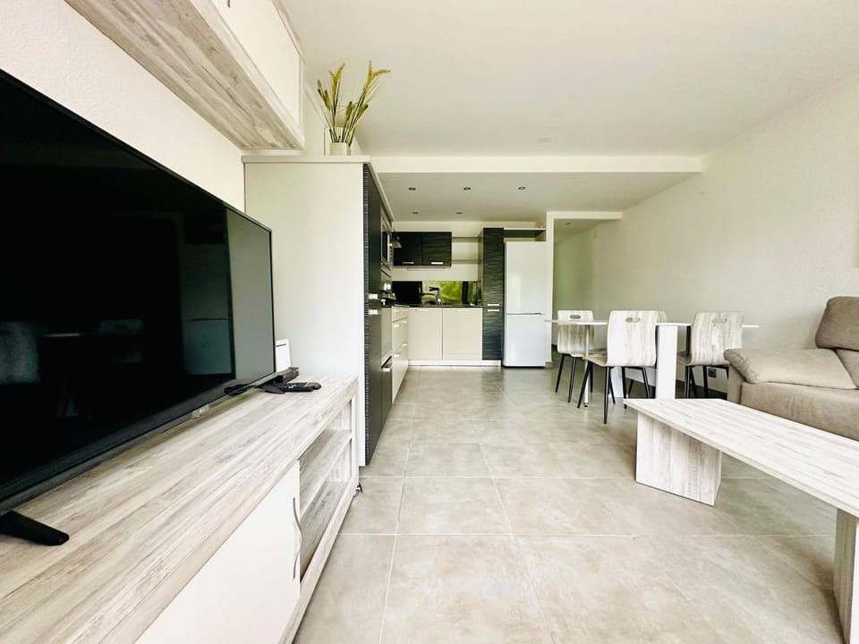 GLOBAL-IMMO 3363 PUJADA 9 1-E Apartment in Roses