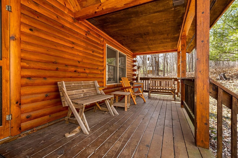 Property building, Patio, Seating area, Garden view
