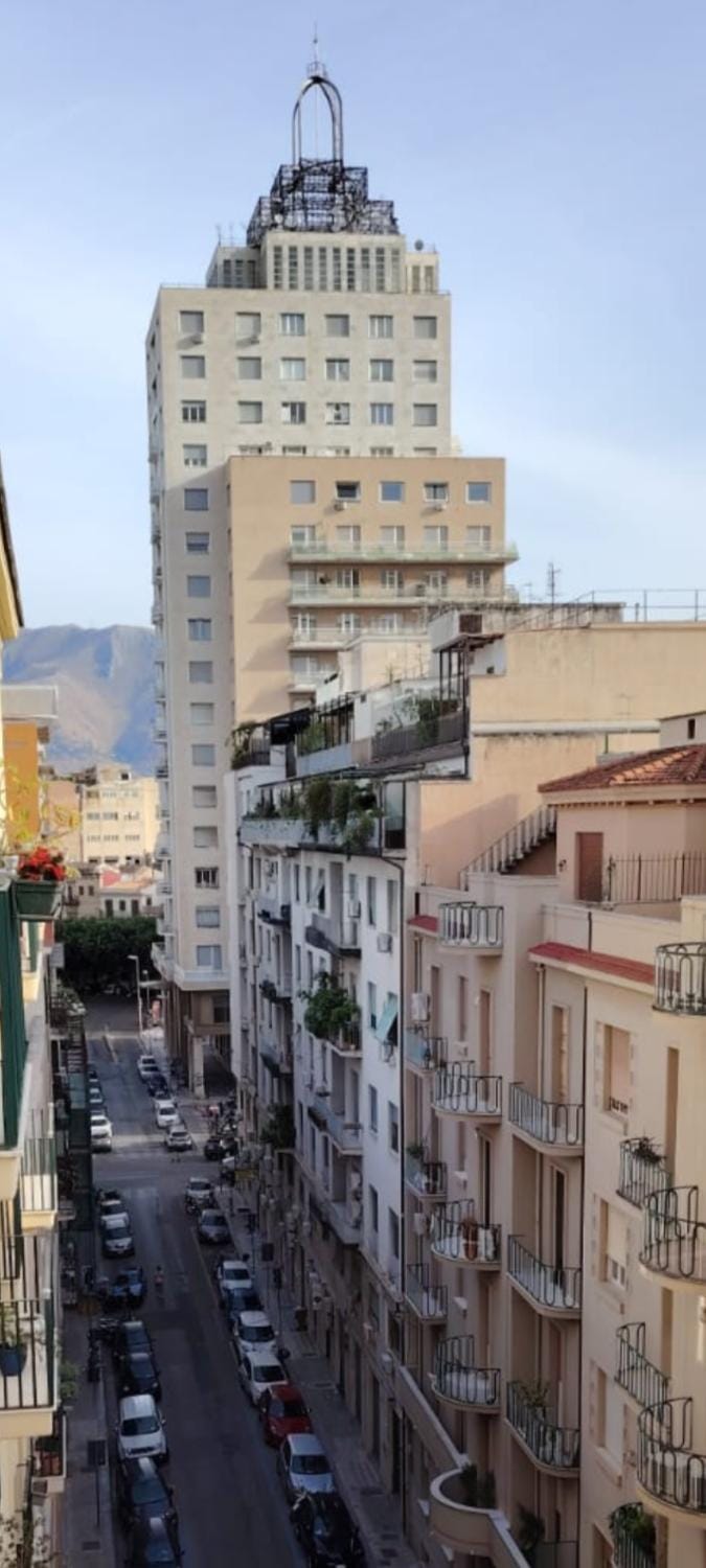 LE CAMERE DI VIA MECCIO Bed and Breakfast in Palermo