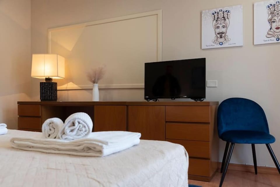 +Elegant apartment in the center with ETNA view+ Apartment in Catania