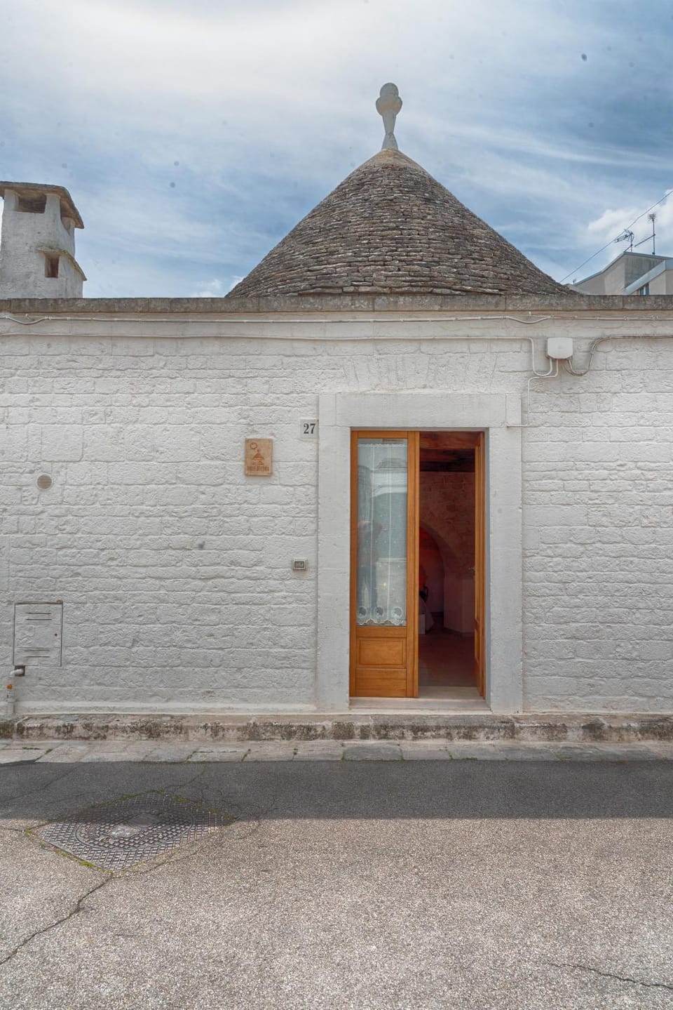 Trullo Dell'Erba House in Province of Taranto