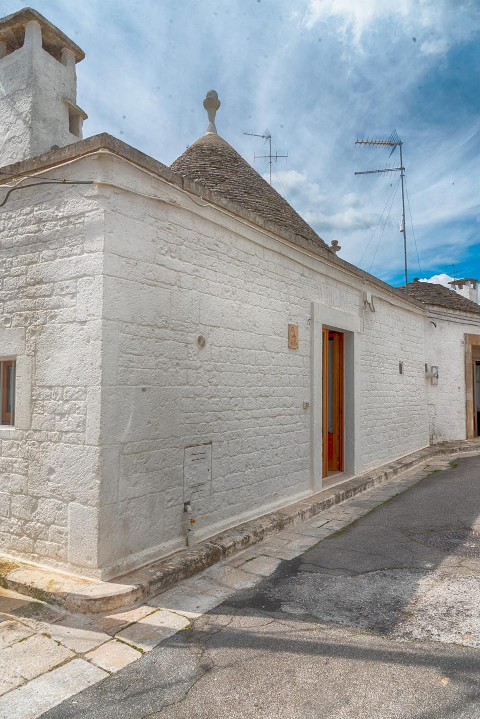 Trullo Dell'Erba House in Province of Taranto