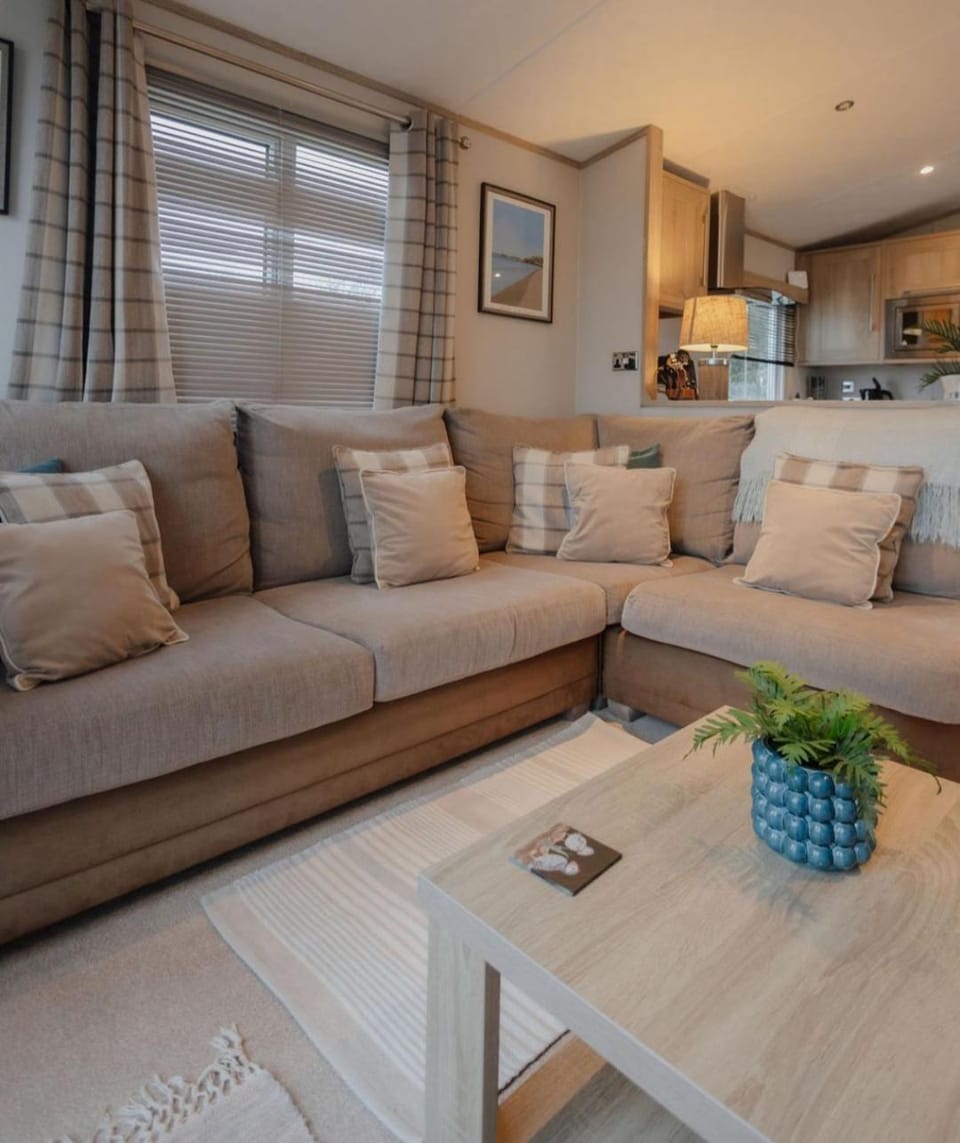 Glan Hirfaen, Where the mountains meet the sea Chalet in Wales