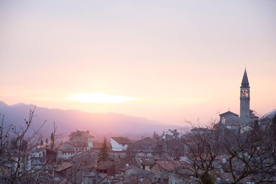 Nearby landmark, Natural landscape, View (from property/room), Mountain view, Sunset