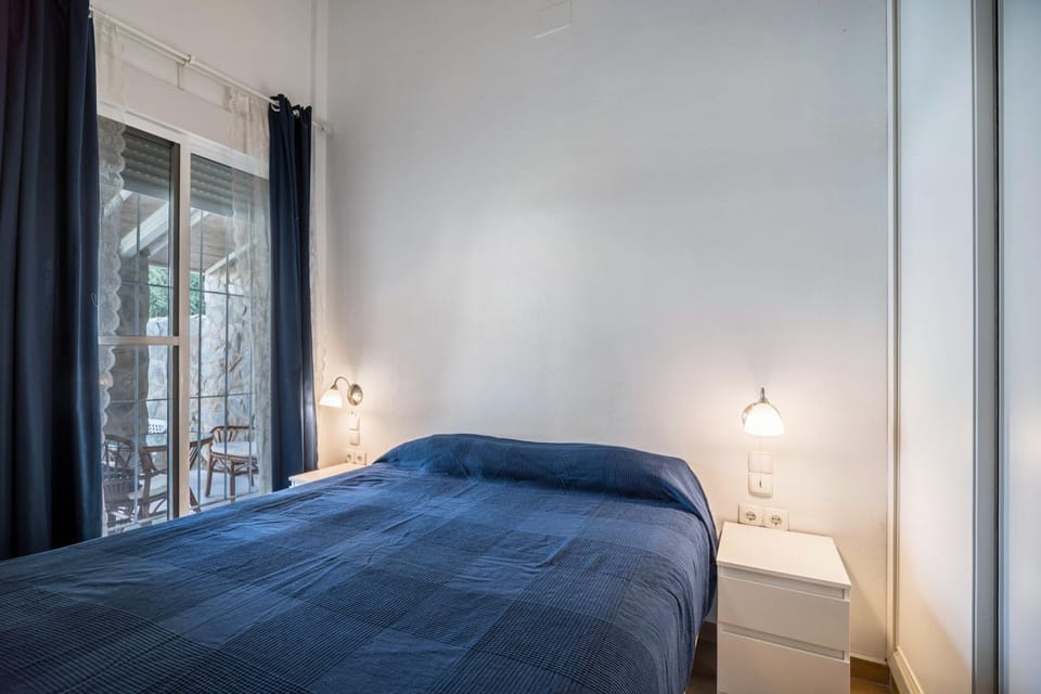 Living room, Bedroom
