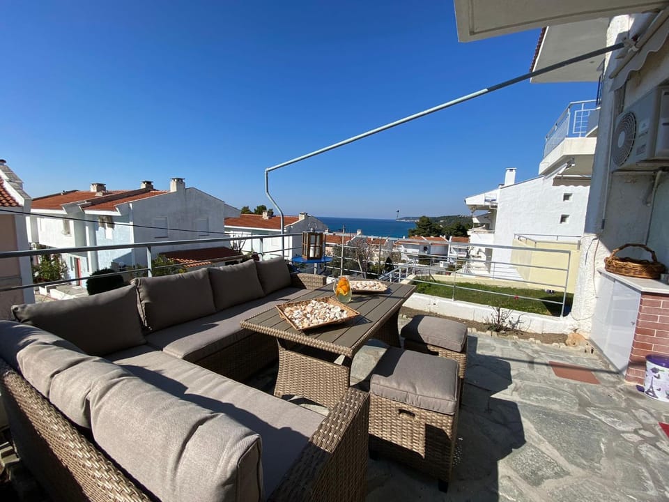 Balcony/Terrace, Balcony/Terrace
