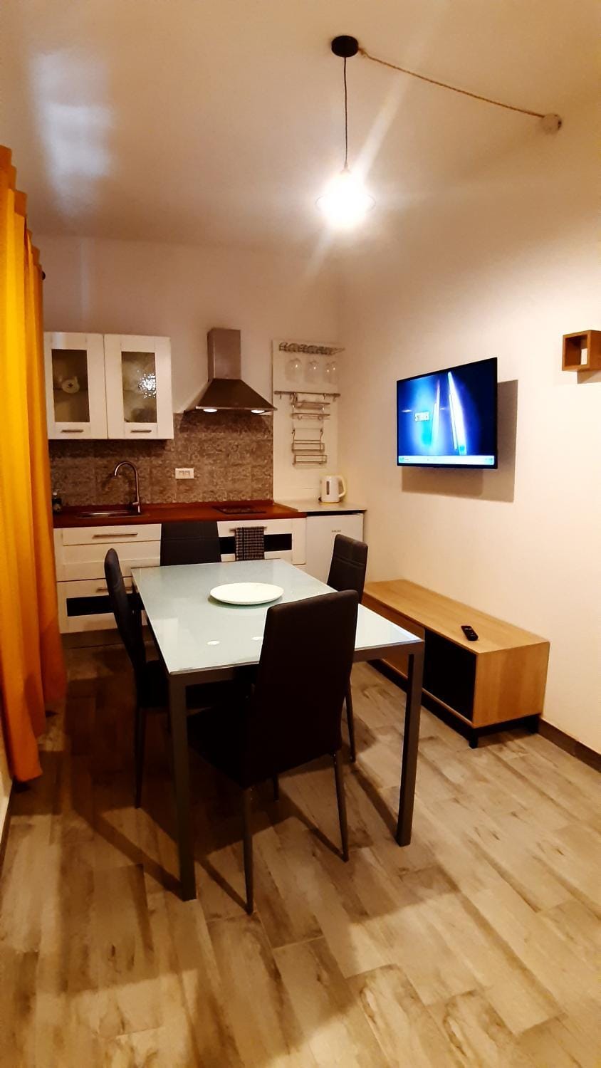 Domo in Terranoa, Old Town Apartment in Olbia