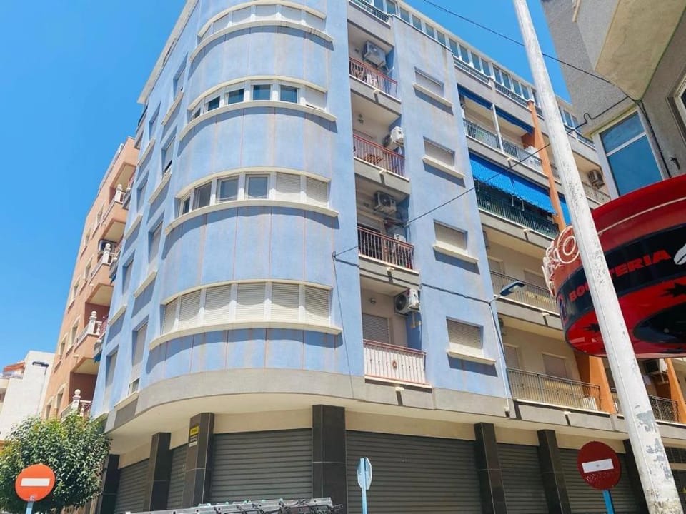 Property building, Day, City view