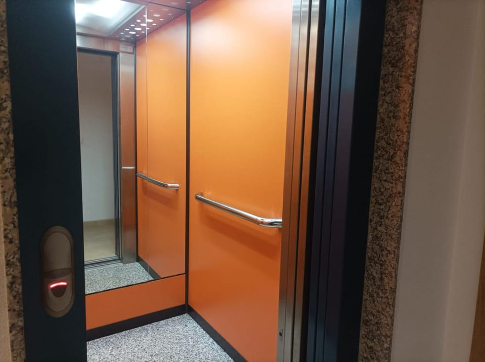 elevator