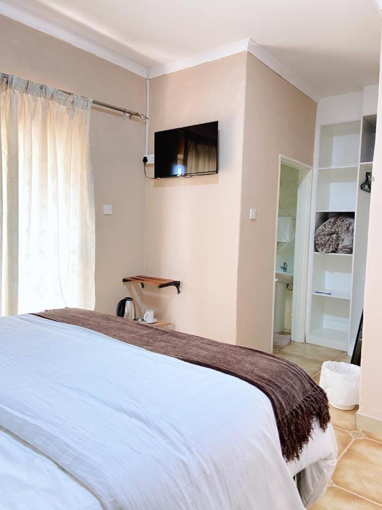 Ranzi Court Guest House Bed and Breakfast in Africa
