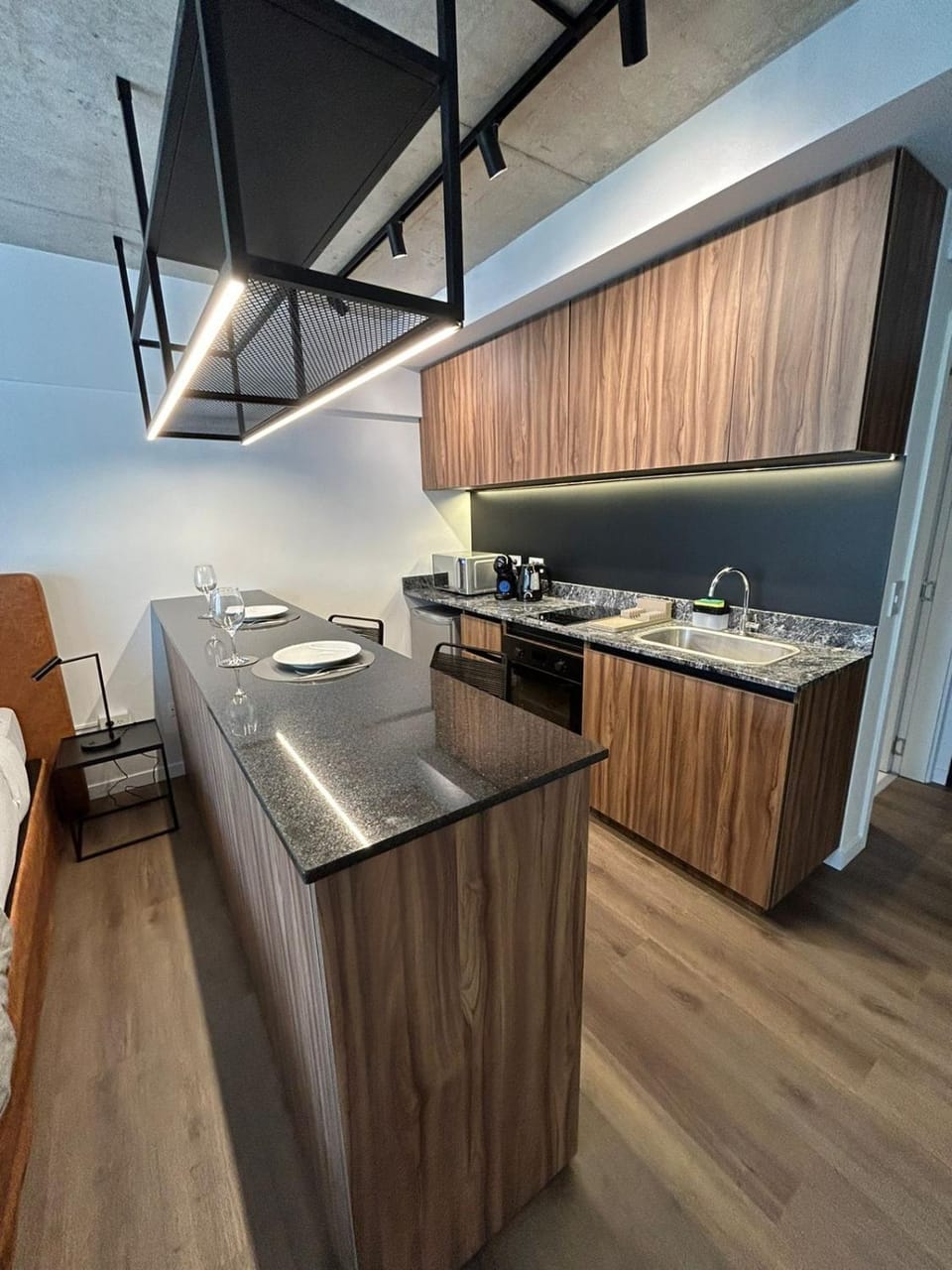 Kitchen or kitchenette, minibar, pet friendly, stove