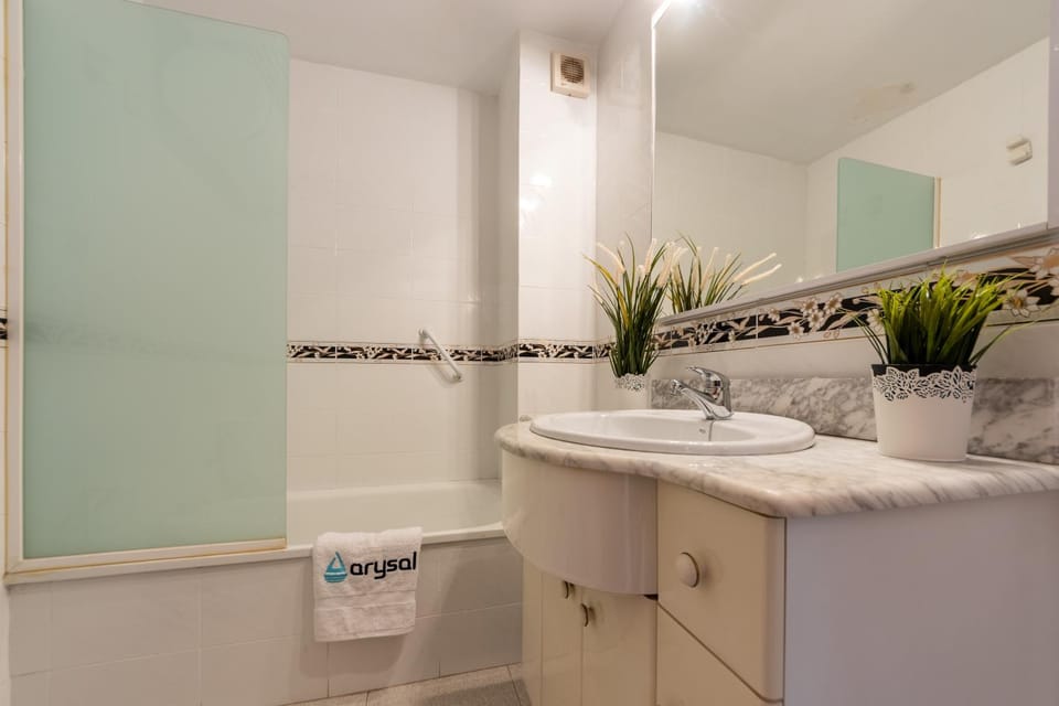 Bathroom, Bath