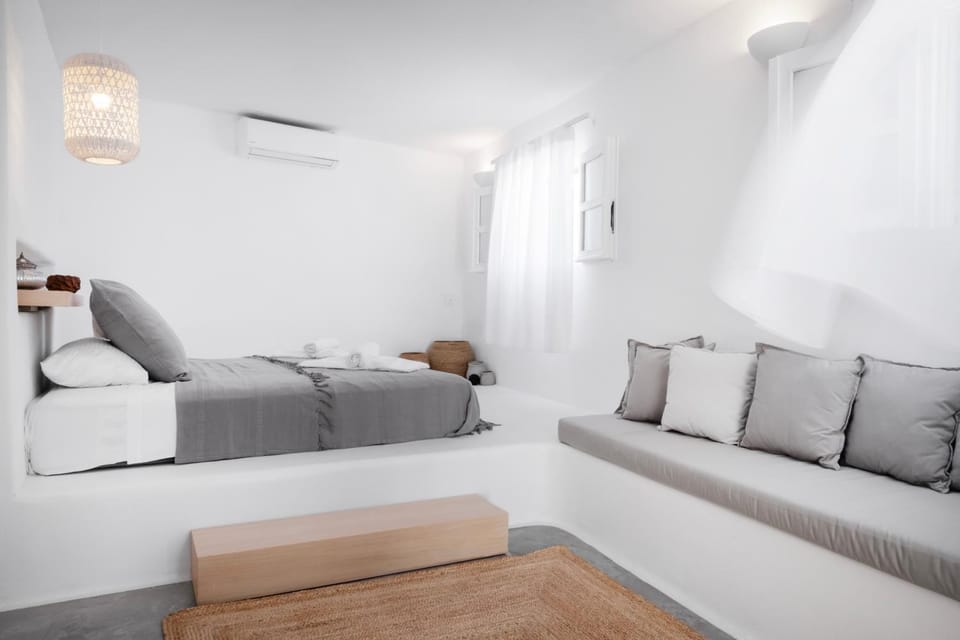 Living room, Seating area, Bedroom