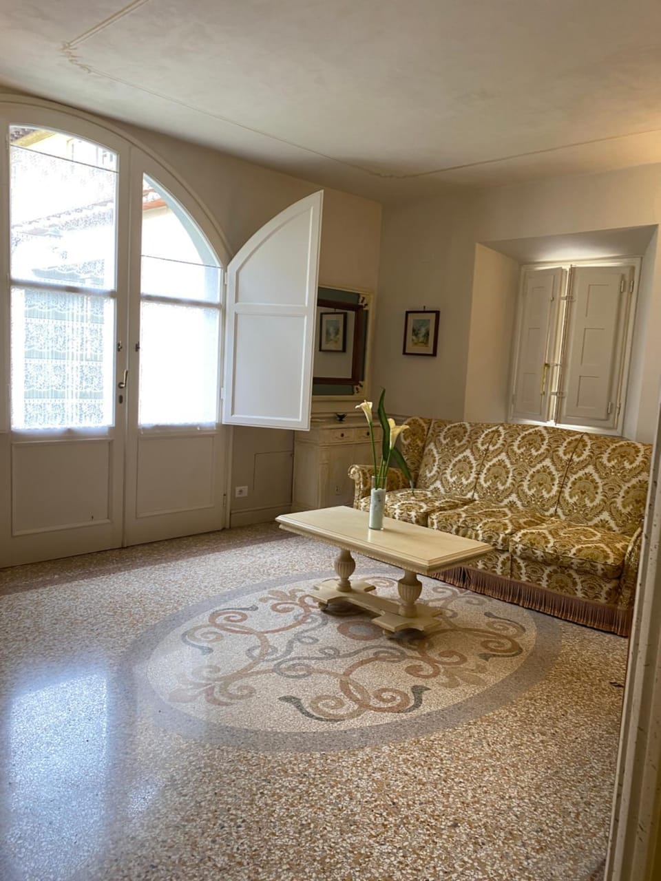 Seating area