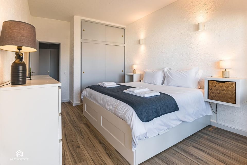 Casa MarAzul - Santa Cruz Apartment in Lisbon District