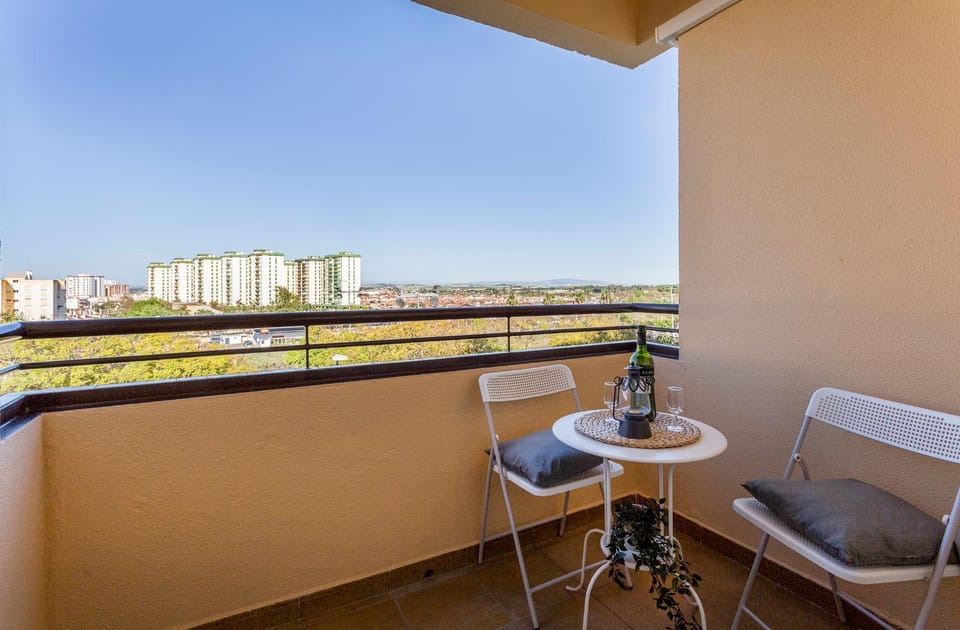 Balcony/Terrace, Dining area