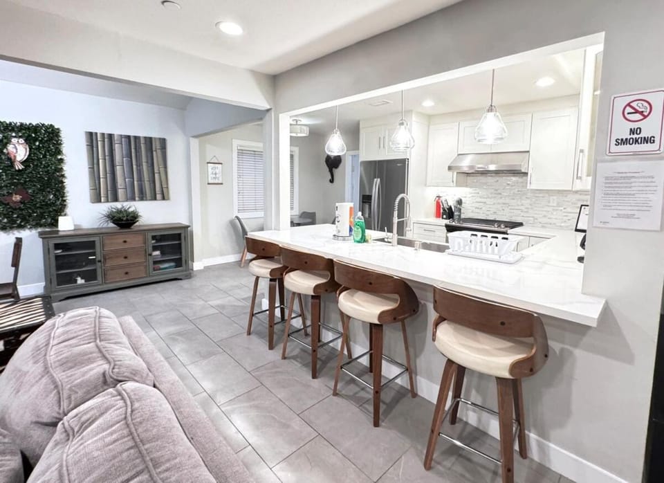 Lounge or bar