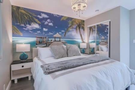 Cypress Villa Disneyland 8 Bedroom 4Bath Pool Game House in Anaheim