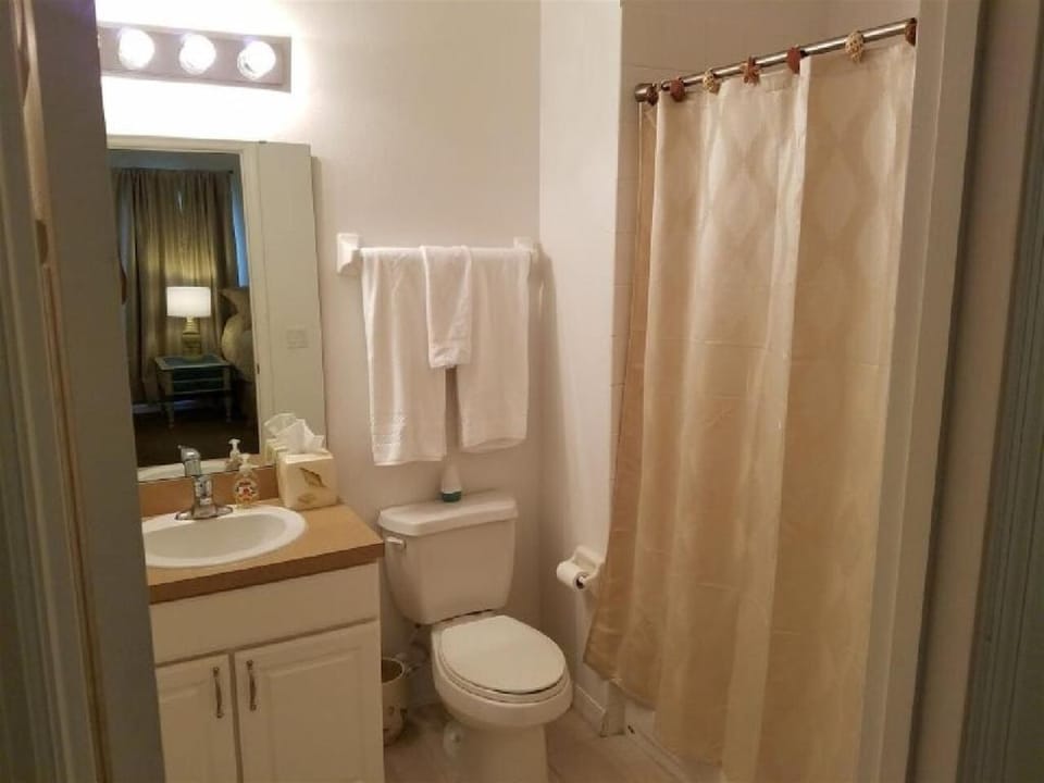 #455-Stunning 5 Bed Villa with South Facing Pool and Spa in Legacy Park Near Disney Villa in Four Corners
