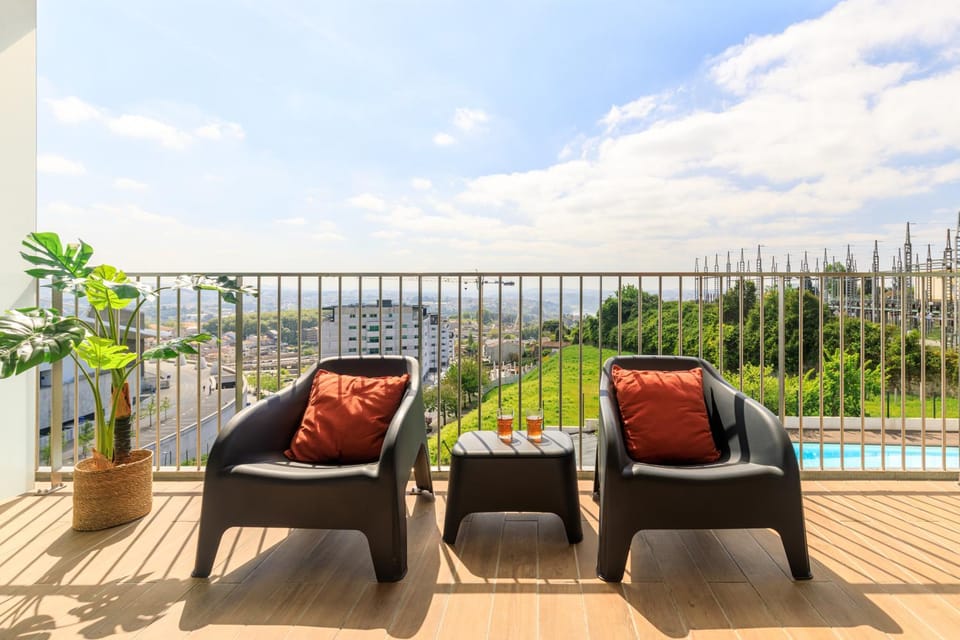 View (from property/room), Balcony/Terrace