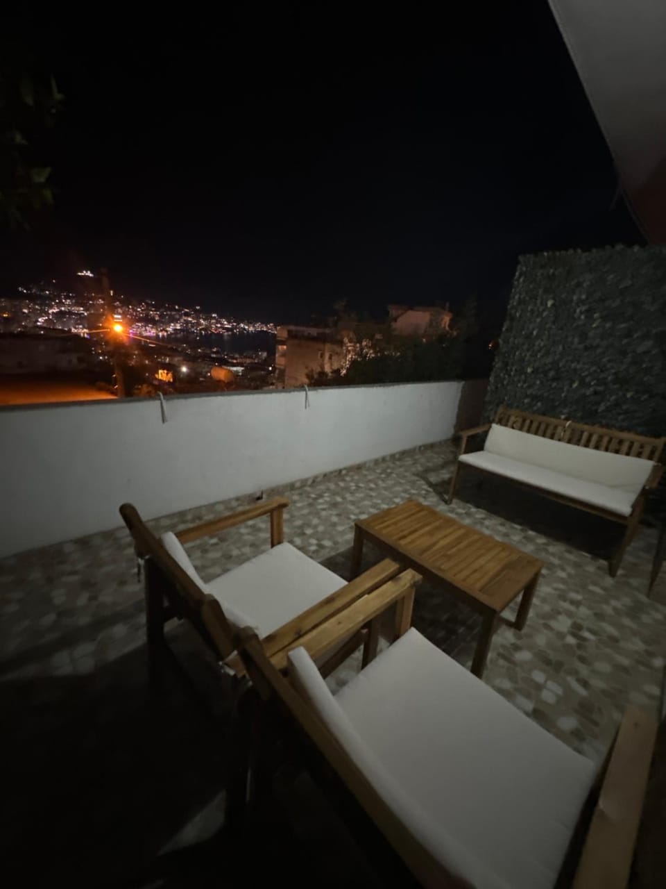 Vila Deal Point Bed and Breakfast in Sarandë