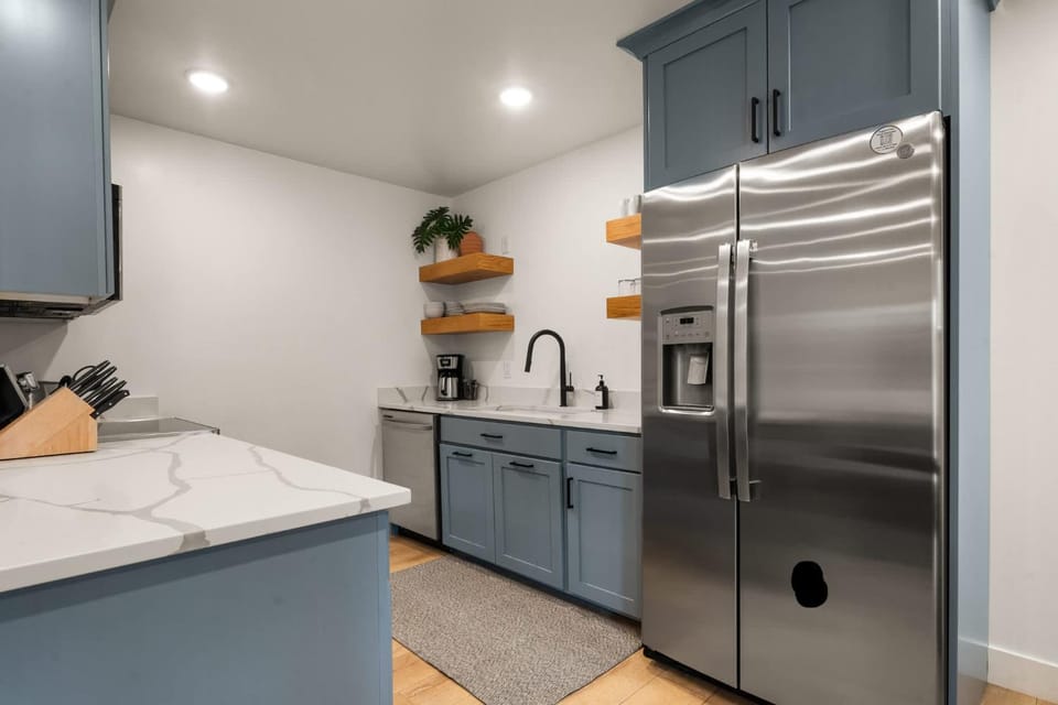 Near Downtown Stylish 2BR With Amazing Patio - 3 House in Moab
