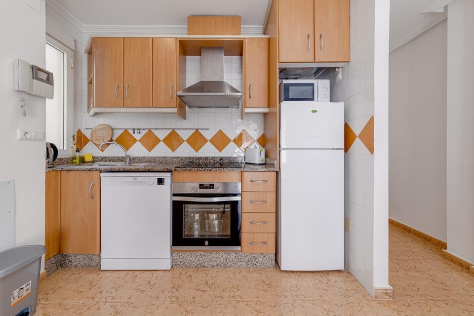 Kitchen or kitchenette, dishwasher, minibar, pet friendly, stove, toaster
