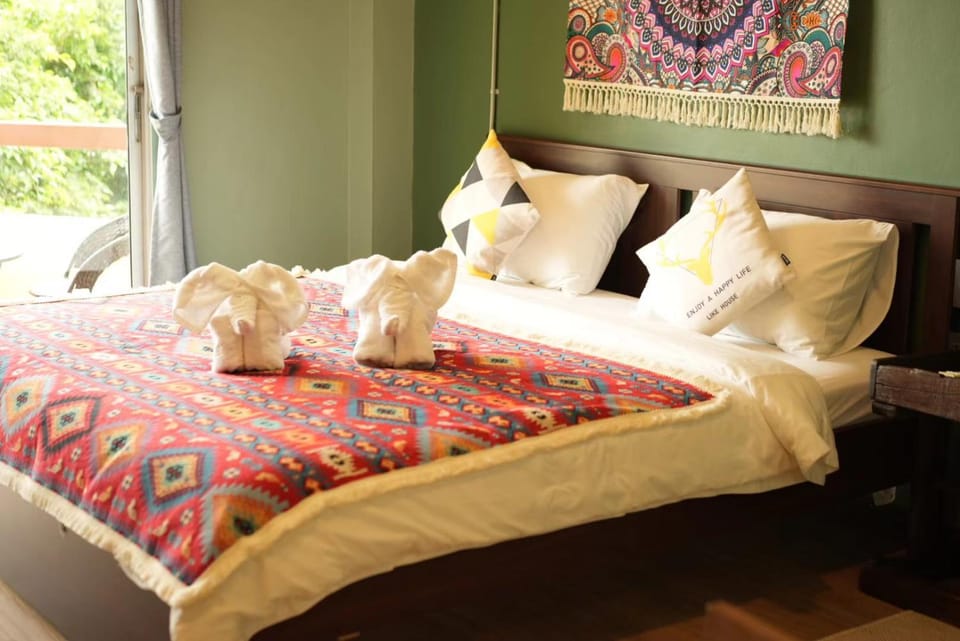 Elegant Lanna Guesthouse Vacation rental in Chiang Mai
