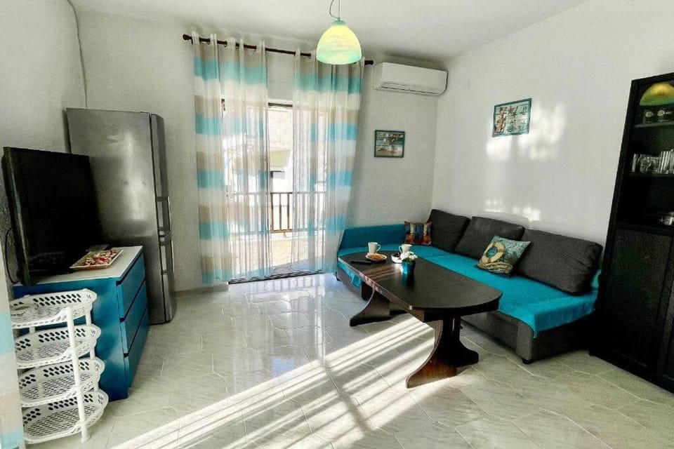 Apartment with sea view in Pefkohori. Apartment in Halkidiki
