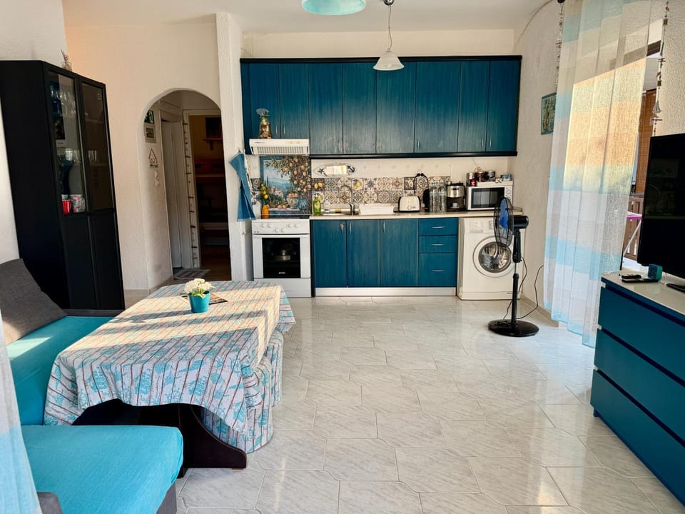 Apartment with sea view in Pefkohori. Apartment in Halkidiki