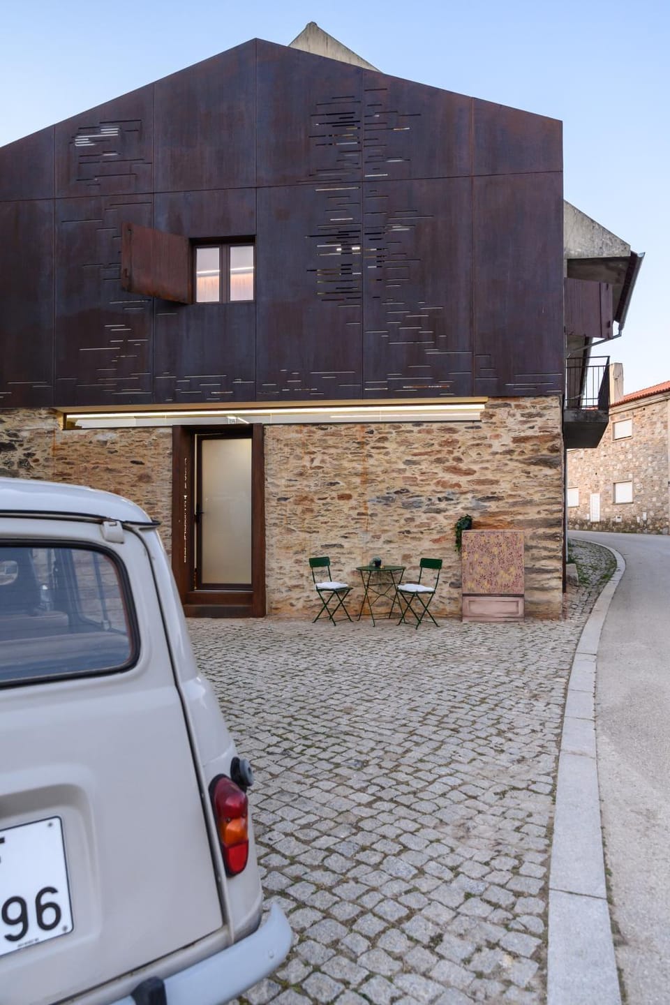 Casa do Ferreiro House in Portugal
