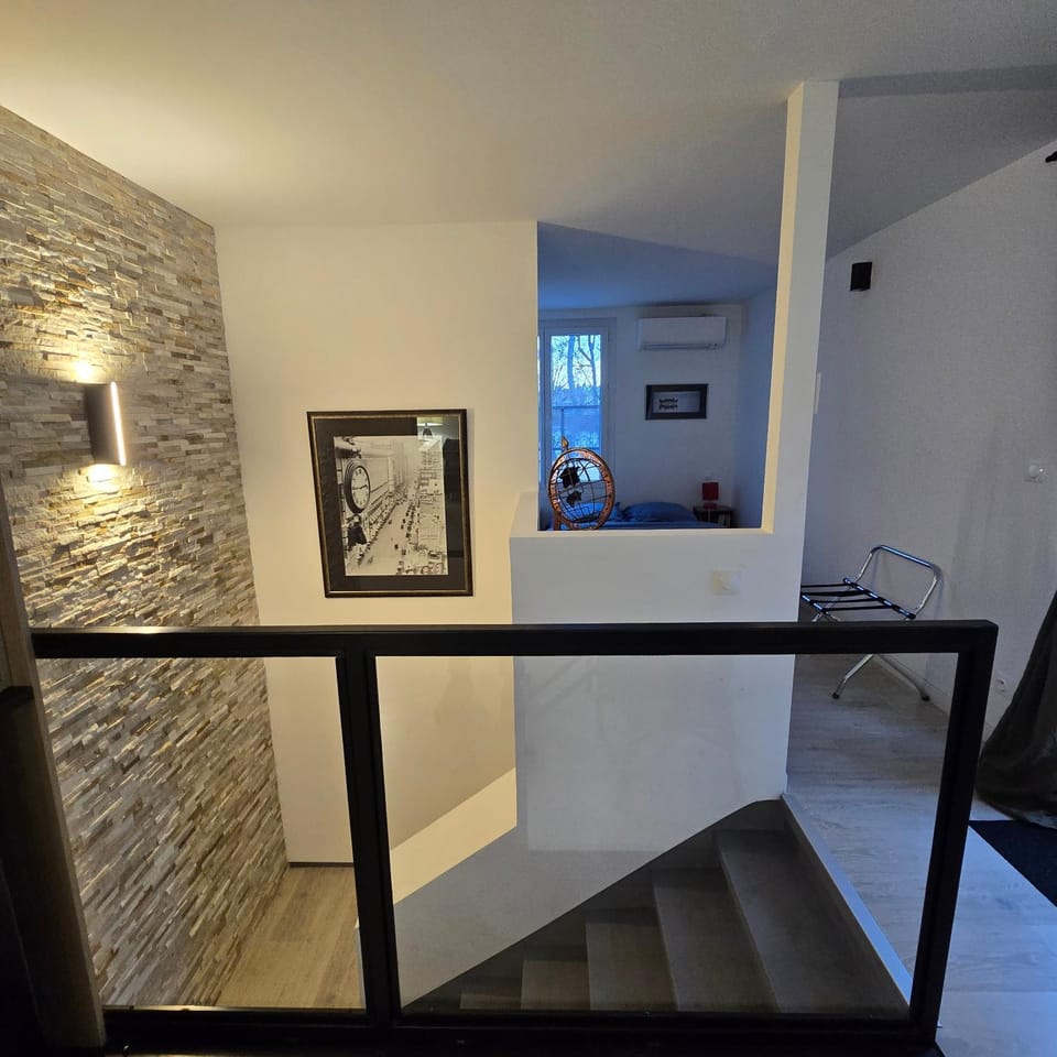 Studio avec Terrasse Apartment in Arles